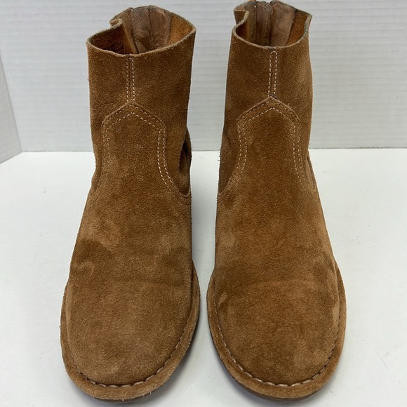 SOLD IN STORE UGG Bandara Block Heel Ankle Boots Suede 3 Size 7 - Picture 4 of 13